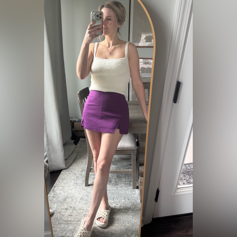 Elegant White Sweater Knit Tank Top - Picture 3 of 13